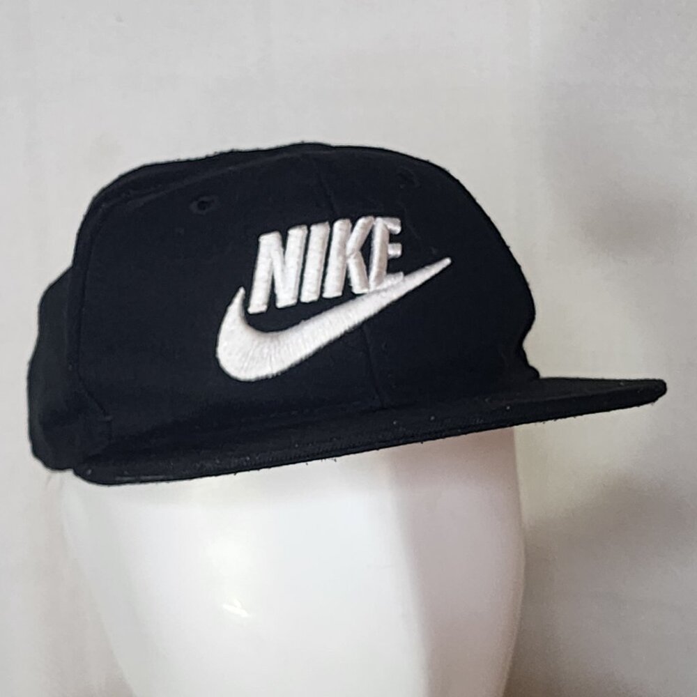Nike True Limitless Black with White Swoosh Logo Kids Adjustable Hat Size 4-7